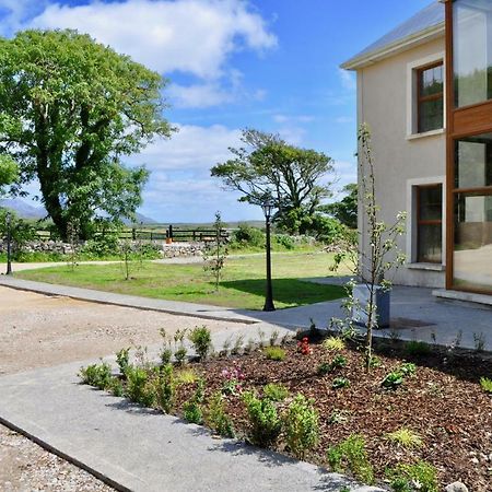 Island View Townhouses Clifden Eksteriør billede